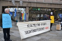 /album/protest-gegen-den-militargottesdienst-im-kolner-dom-am-17-januar-2019/a20190117-milgd-koeln-foto-intveen-13-jpg1/